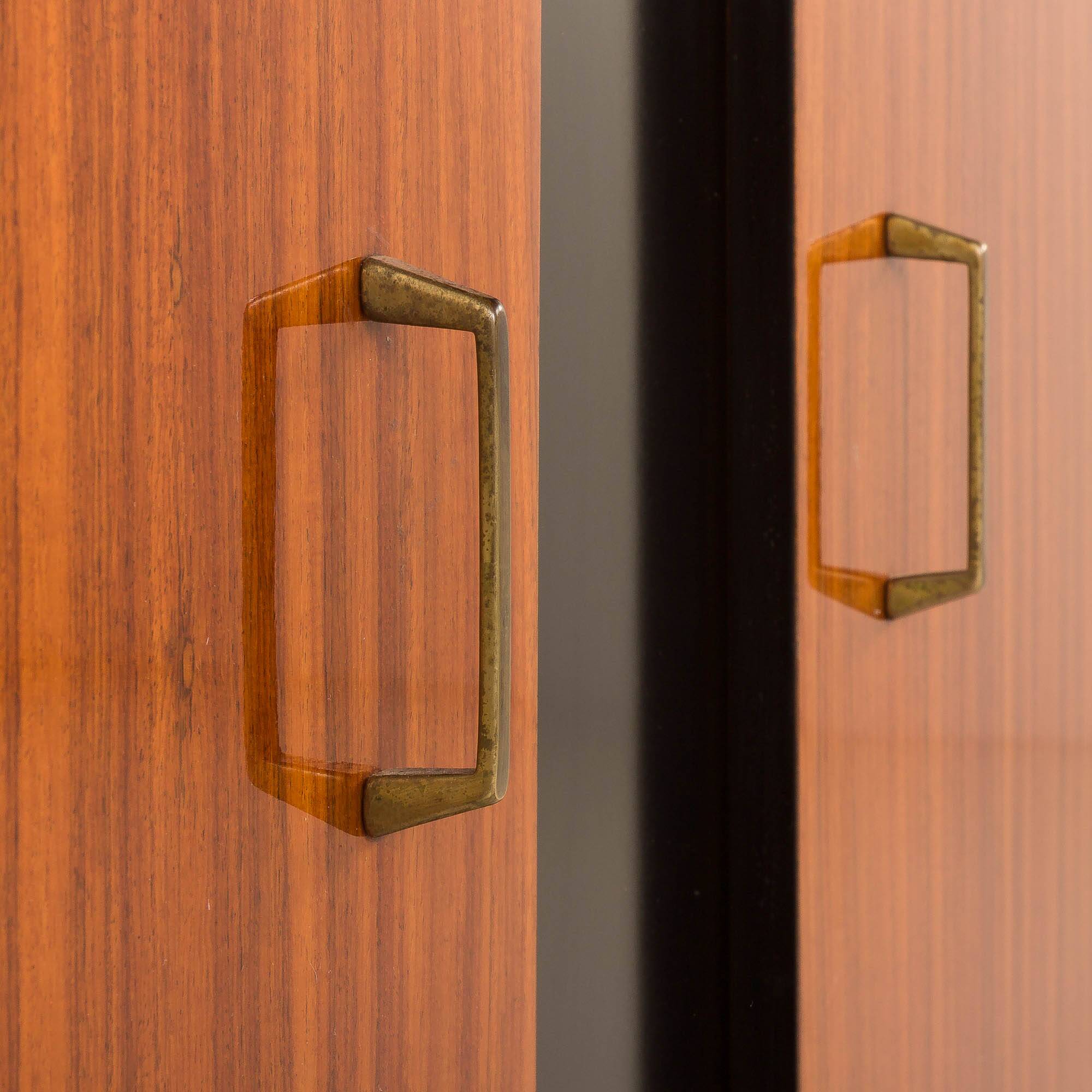 Italian vintage credenza in the style of Vittorio Dassi, 1950s