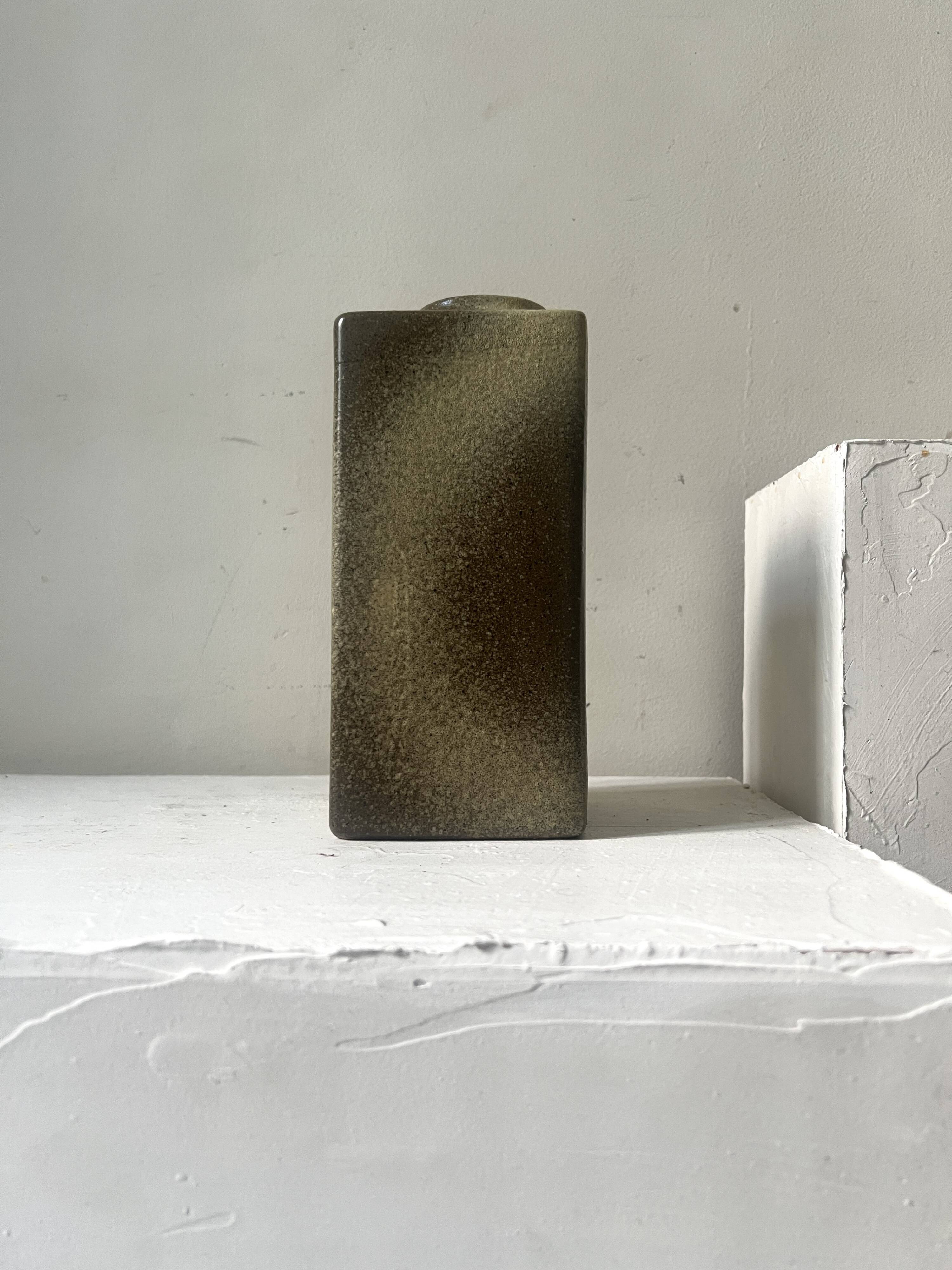 The modernist vase is German, VEB Haldensleben Fat Lava 1970.