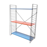 Tomado stepped shelf