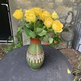 Original vintage 1970s folk vase.