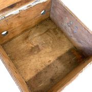Coffre de voyage industriel vintage en bois vert