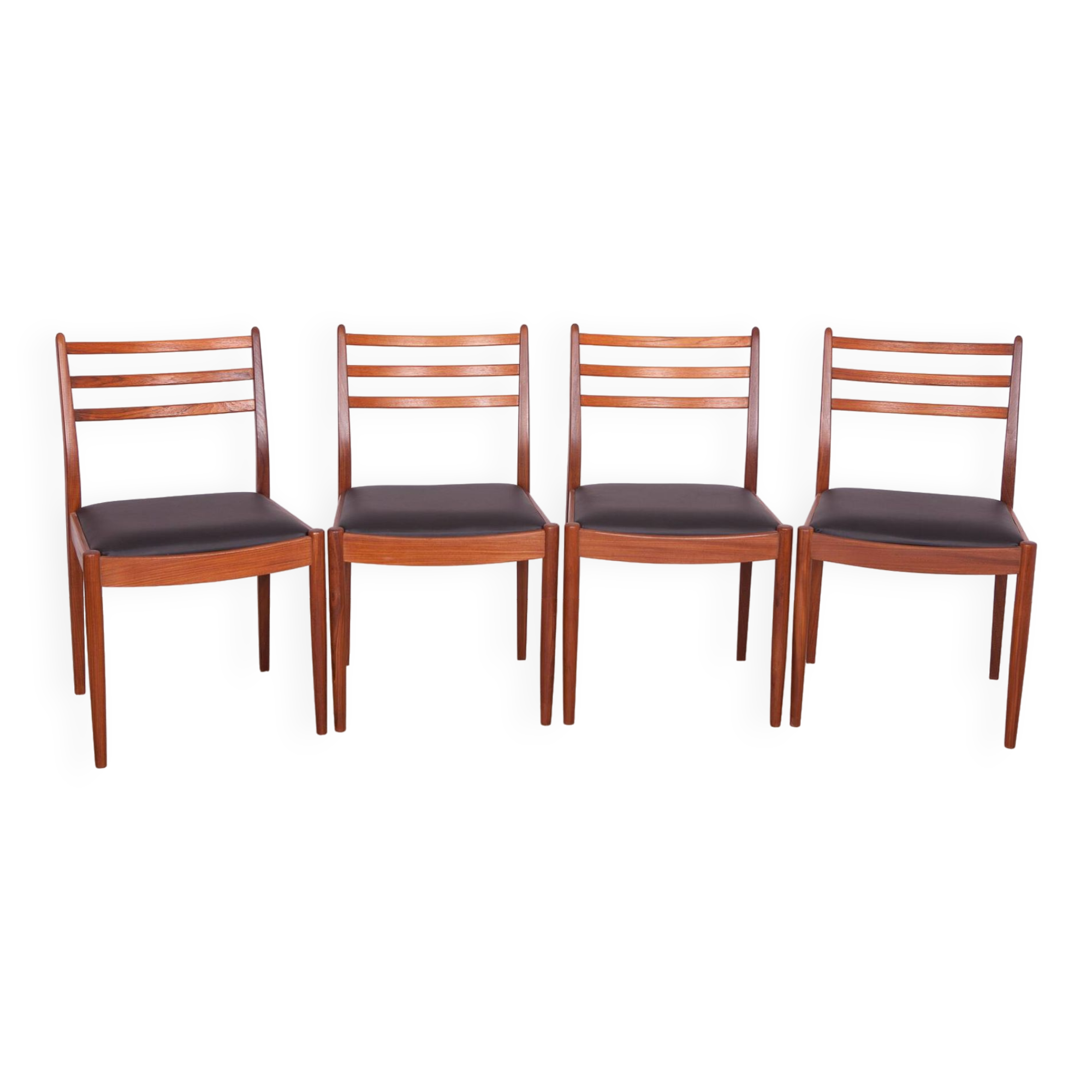 Chaises de Salle à Manger Vintage en Teck par Victor Wilkins pour G-Plan, 1960s, Set de 4