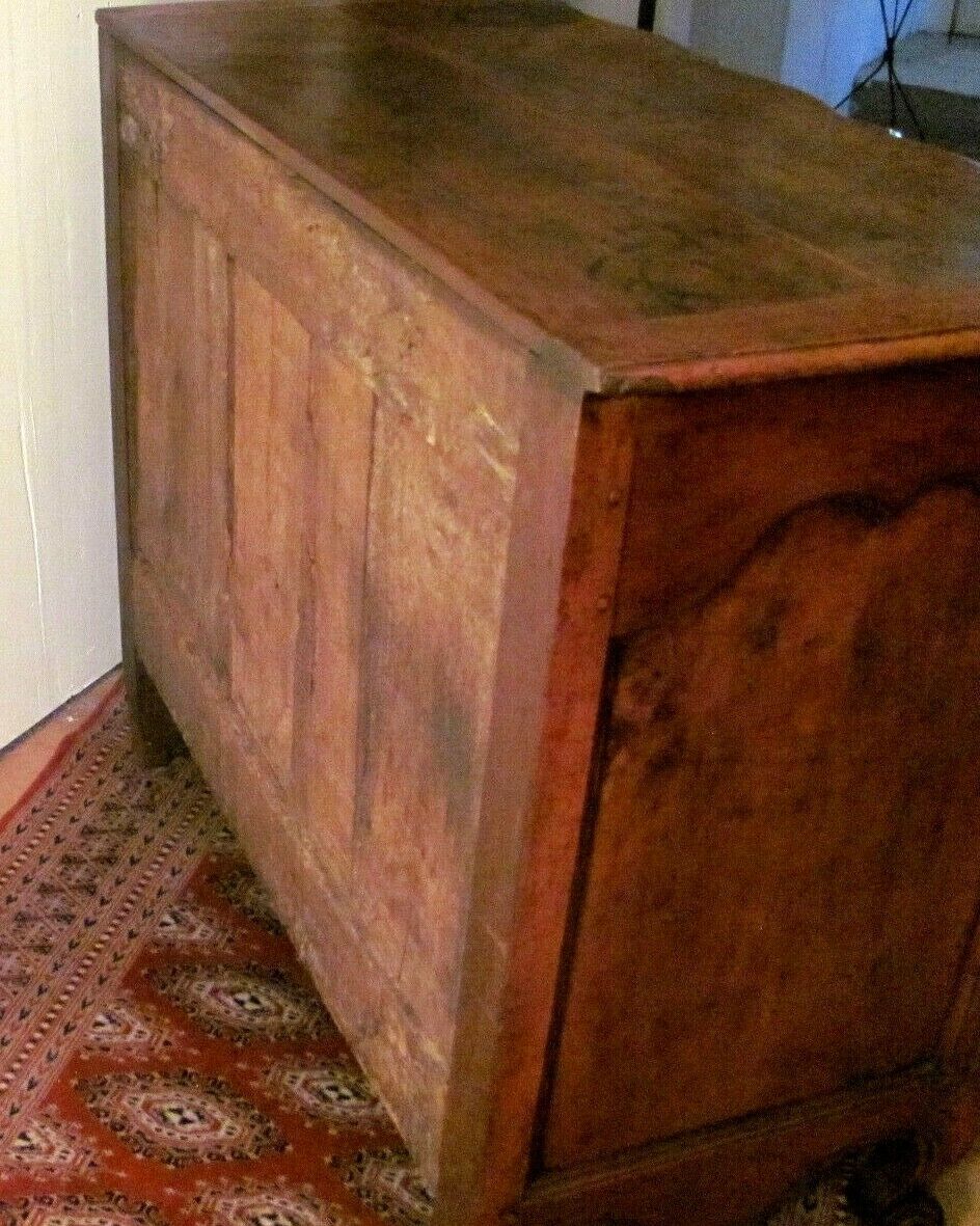 18th century crossbow chest of drawers - Louis XV period