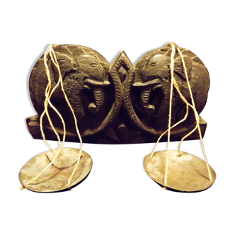 Balance à opium birmane