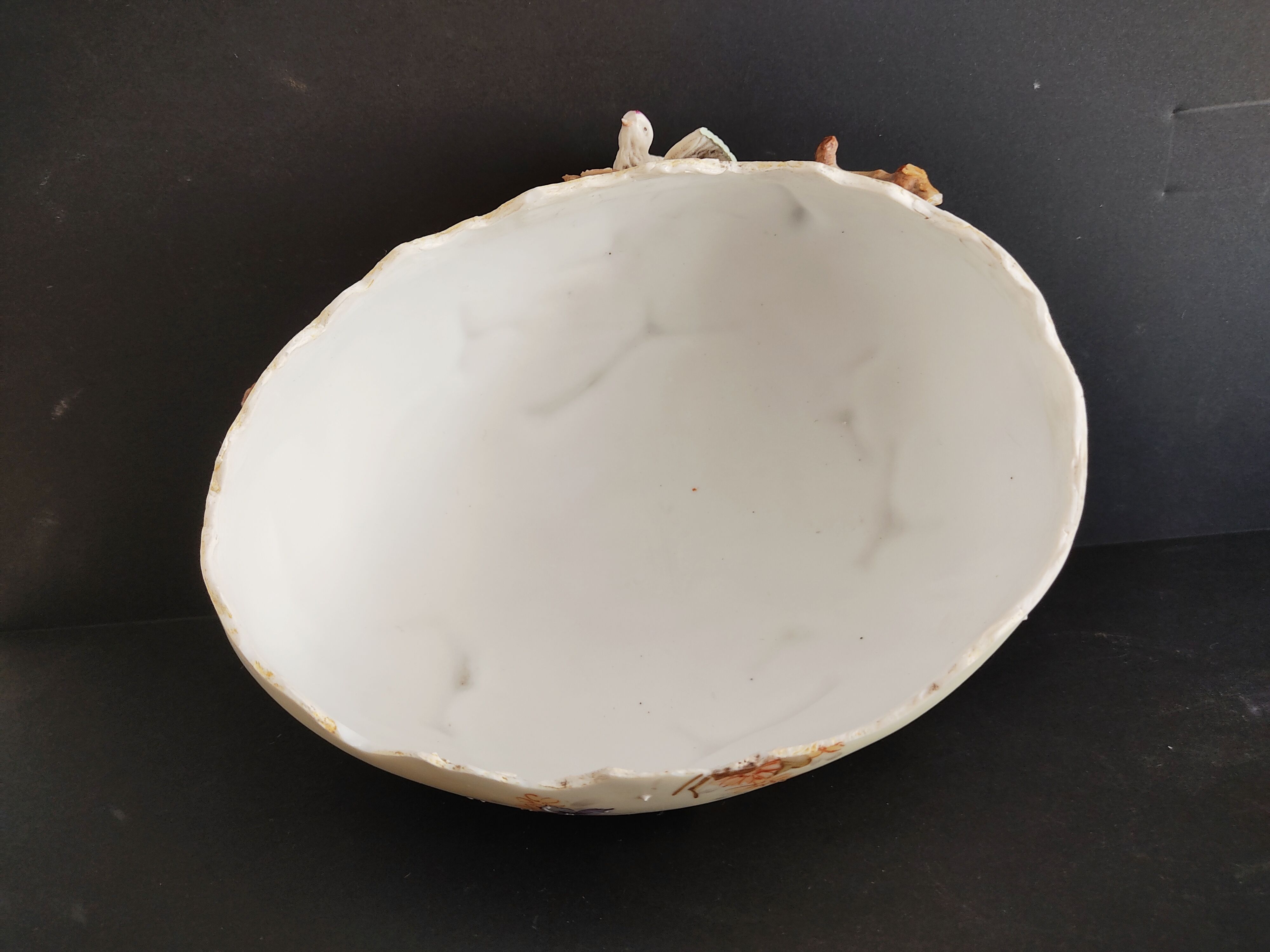 19th century egg-shaped porcelain box