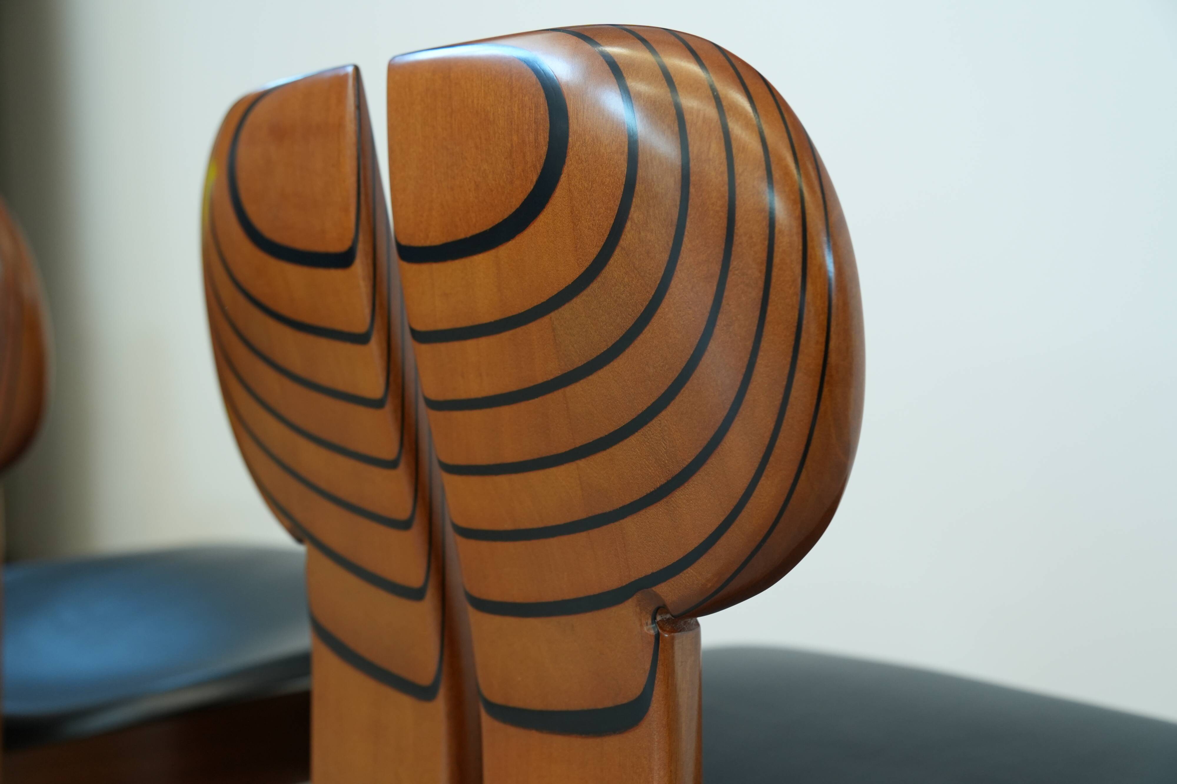 Afra & Tobia Scarpa ‘Africa’ Dining Chair – Walnut & Leather, 1975
