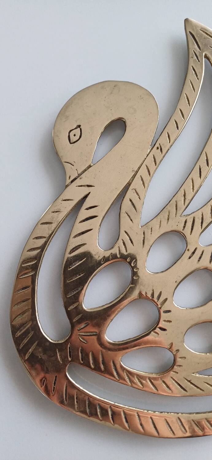 Brass swan trivet