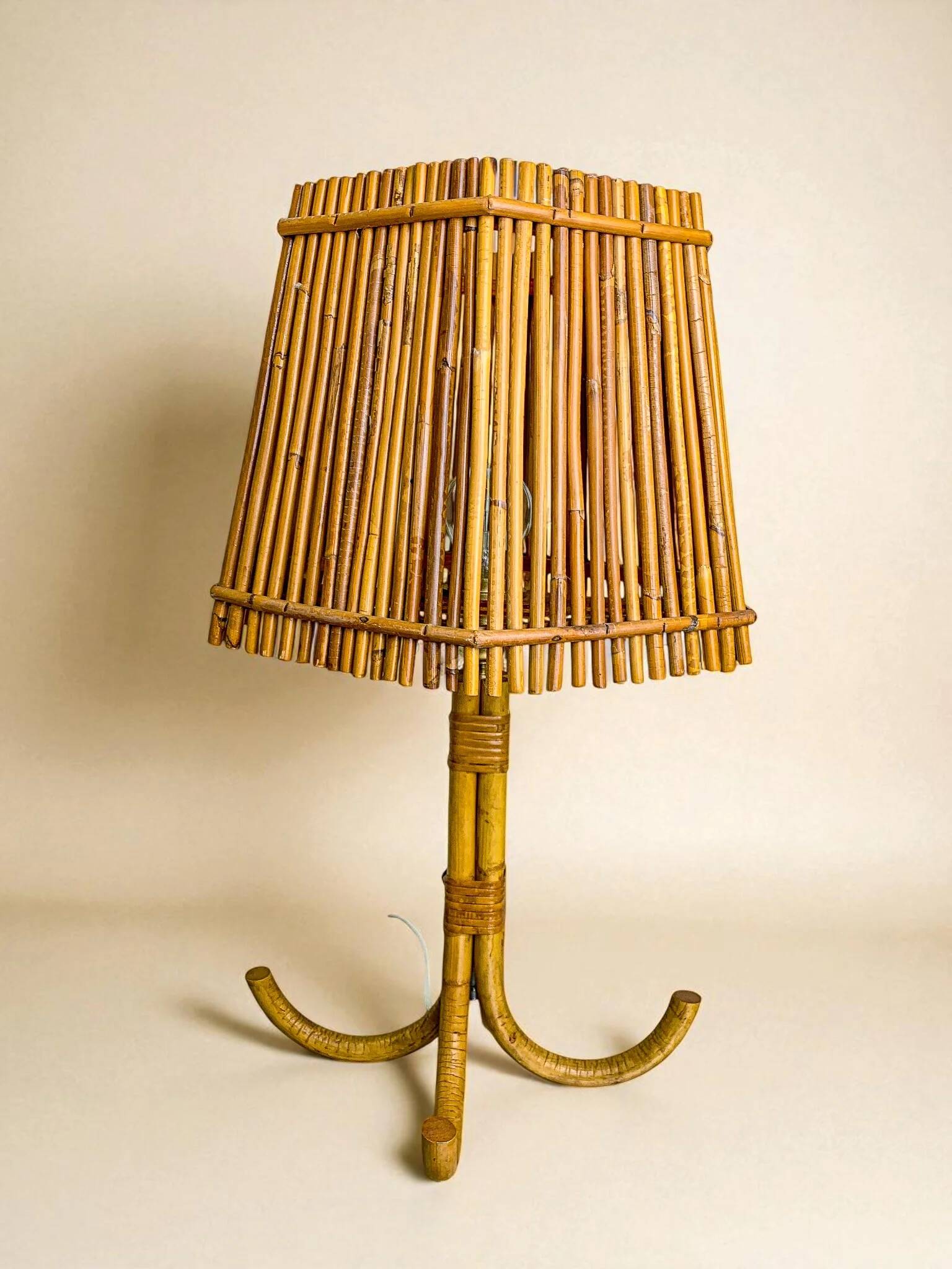 Large Louis Sognot French bamboo & rattan table lamp, France, 1960s