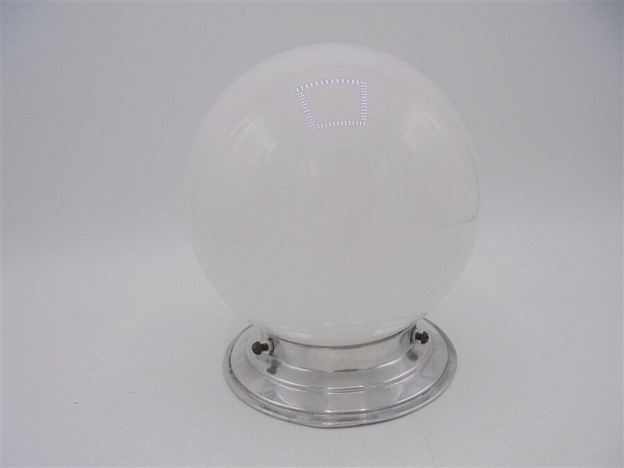 Plafonnier globe