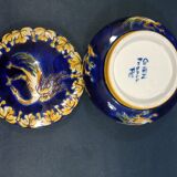 Empty Gien earthenware pocket decorated with chimera decoration