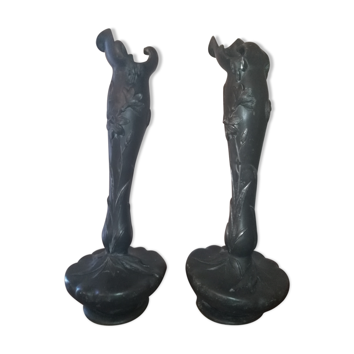 Pair of art nouveau vases "Elsie Ward Hering".