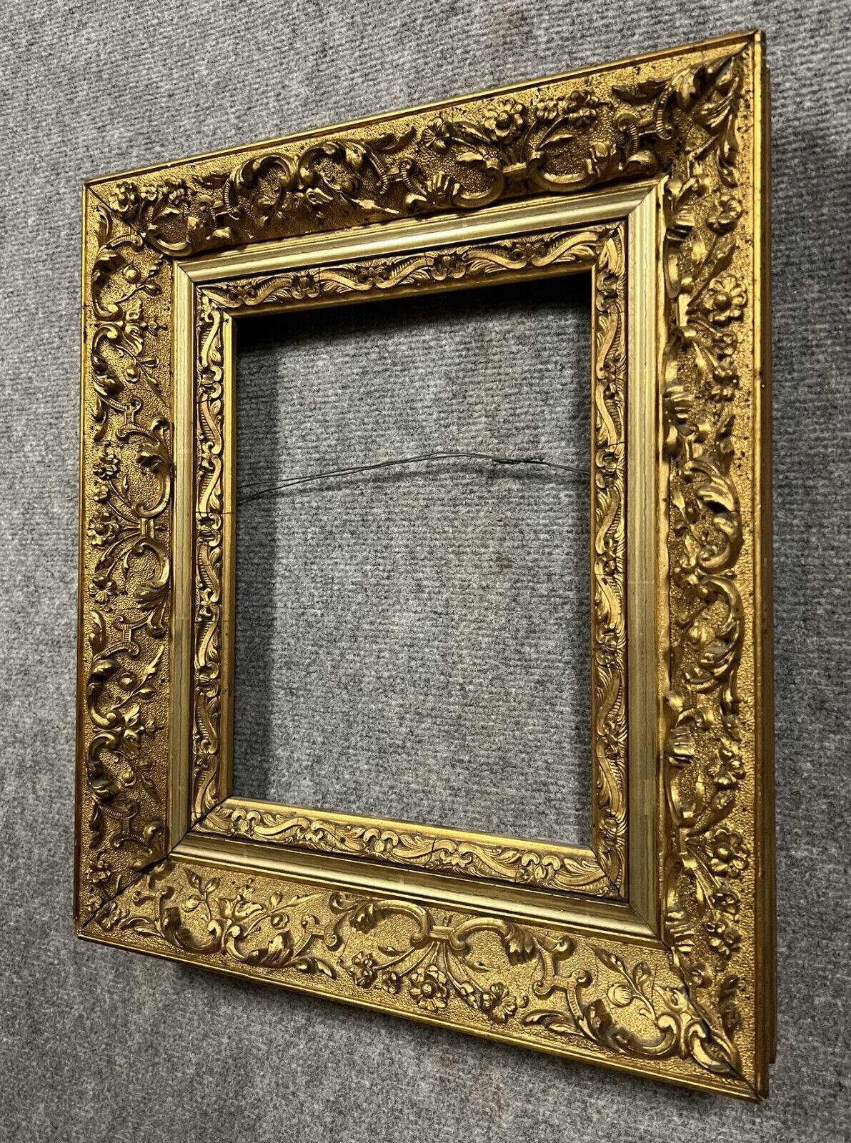 Gilded wood frame decorated with a frieze of foliage, Napoleon III period circa 1880
