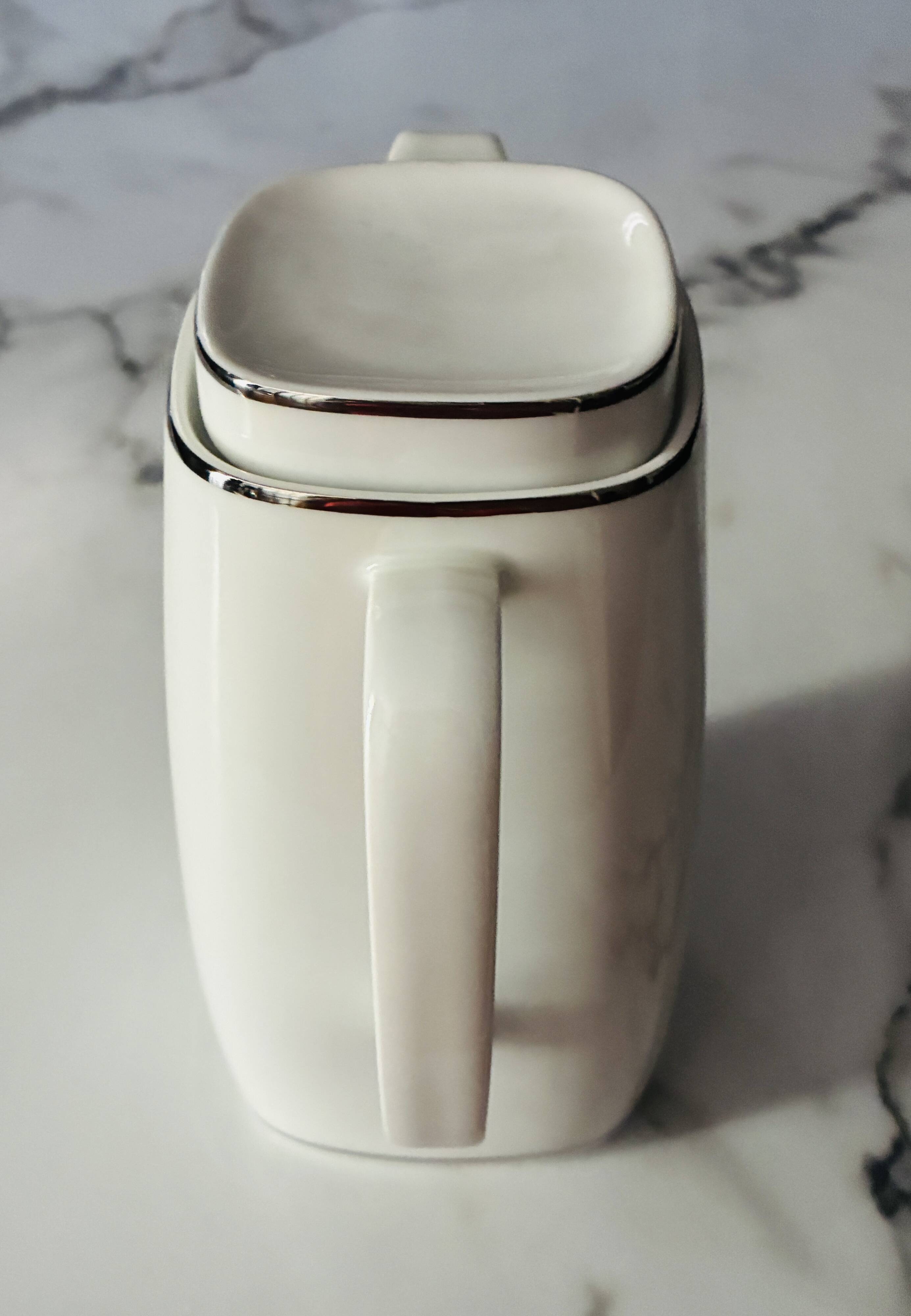 Porcelain coffee pot Schirnding Bavaria
