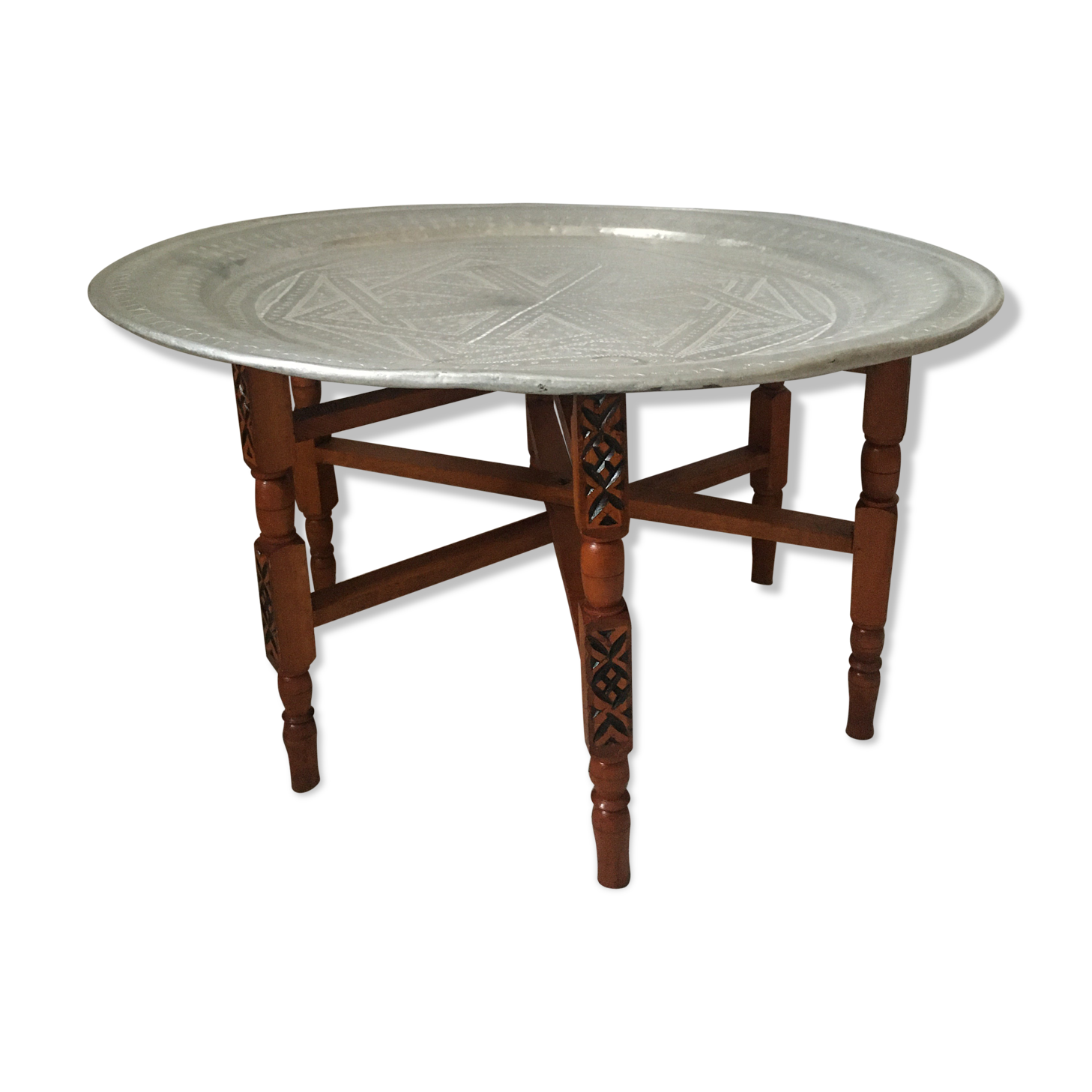 Moroccan aluminum tray on wooden tripod
