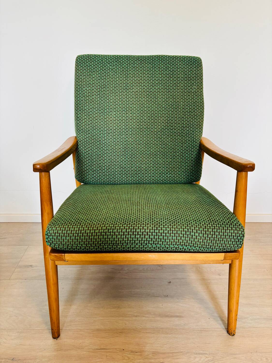 Fauteuil de salon vintage de Tchécoslovaquie des années 1960