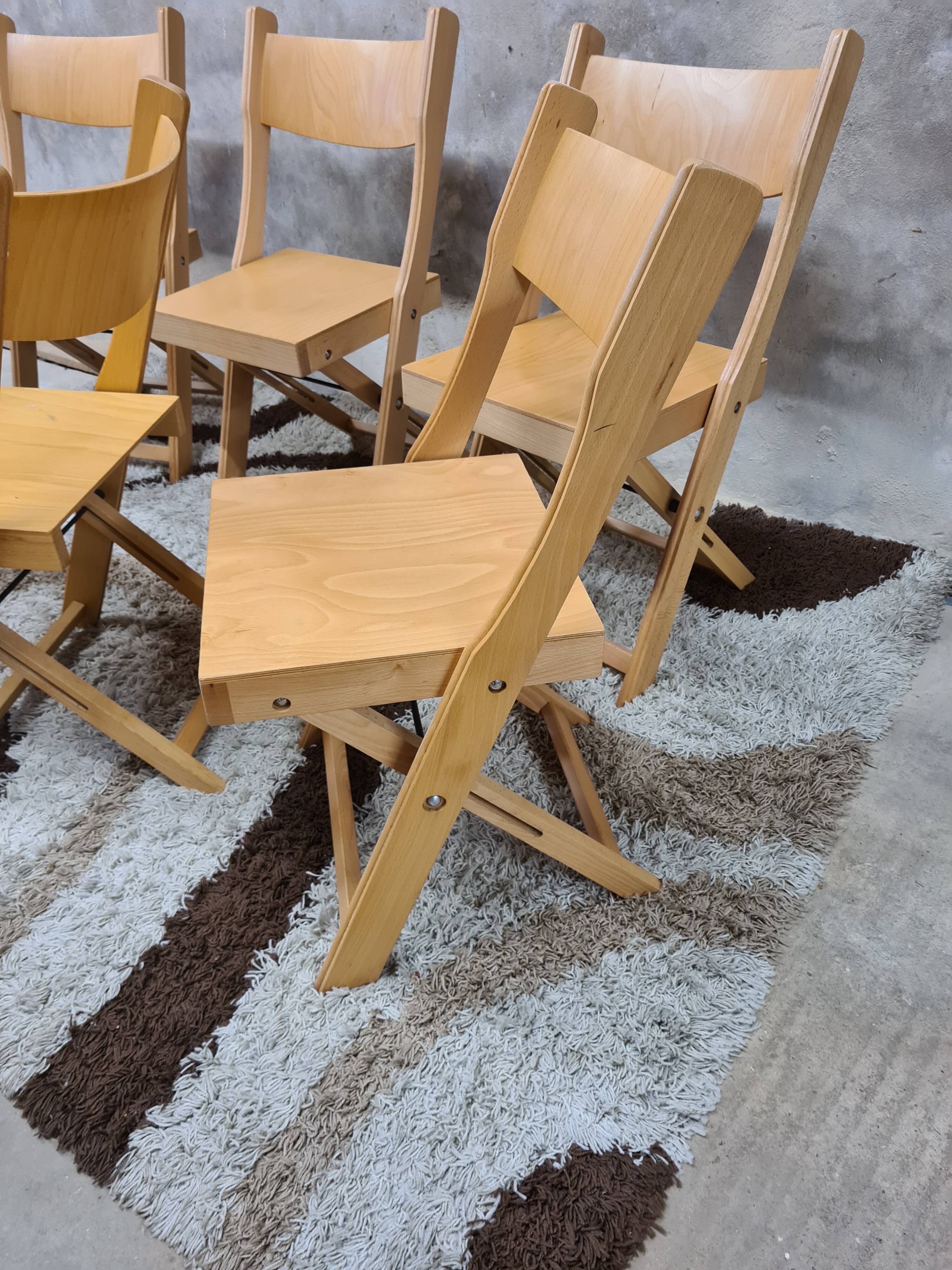 Set of 6 folding chairs blond wood