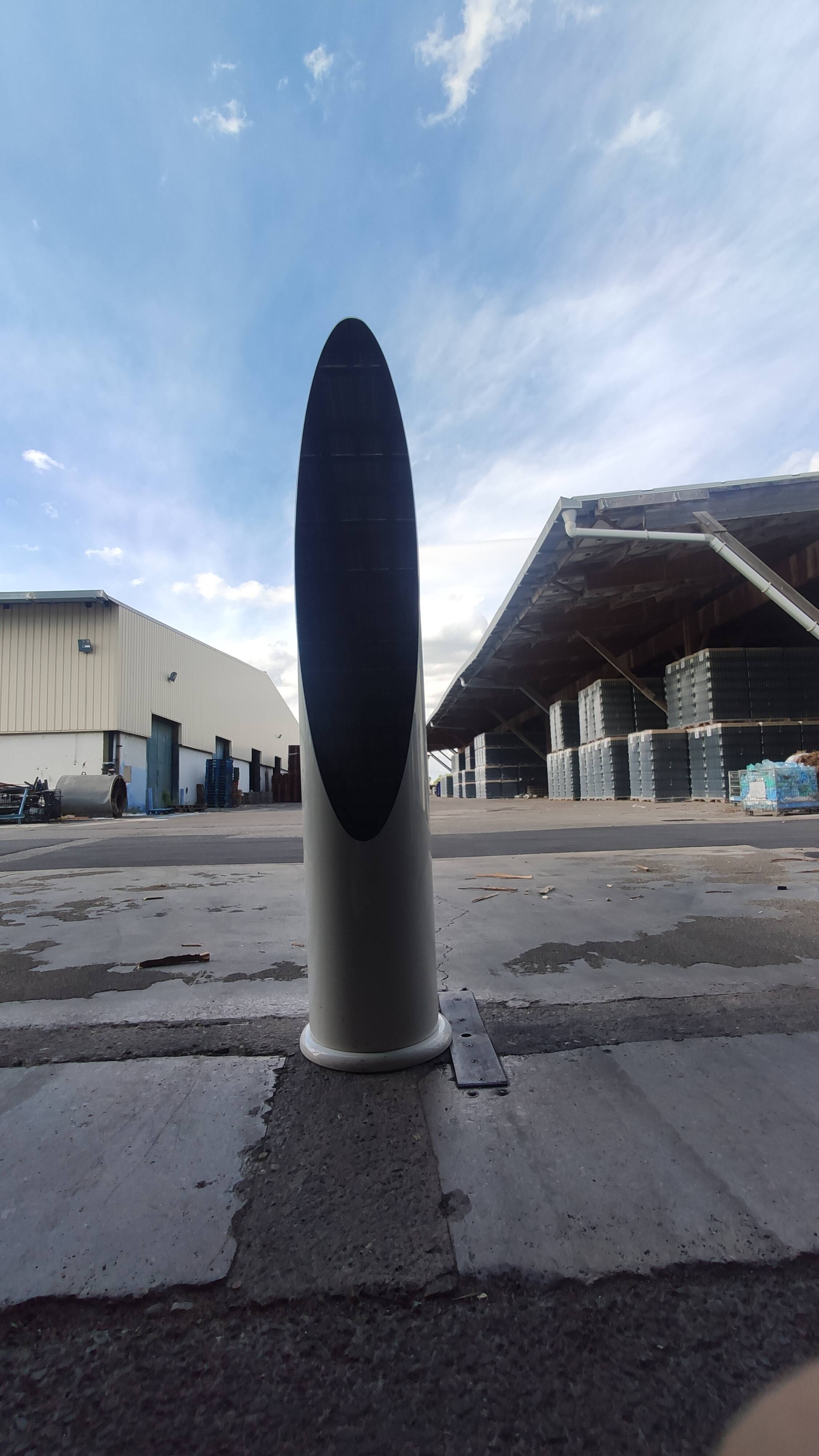 Lipstick floor mirror