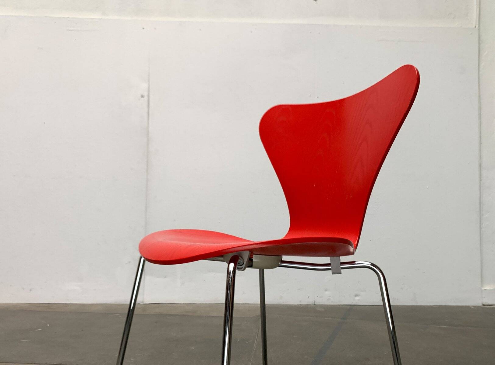 Set of chairs model 3107 by Arne Jacobsen for Fritz Hansen, Denmark, 1997
