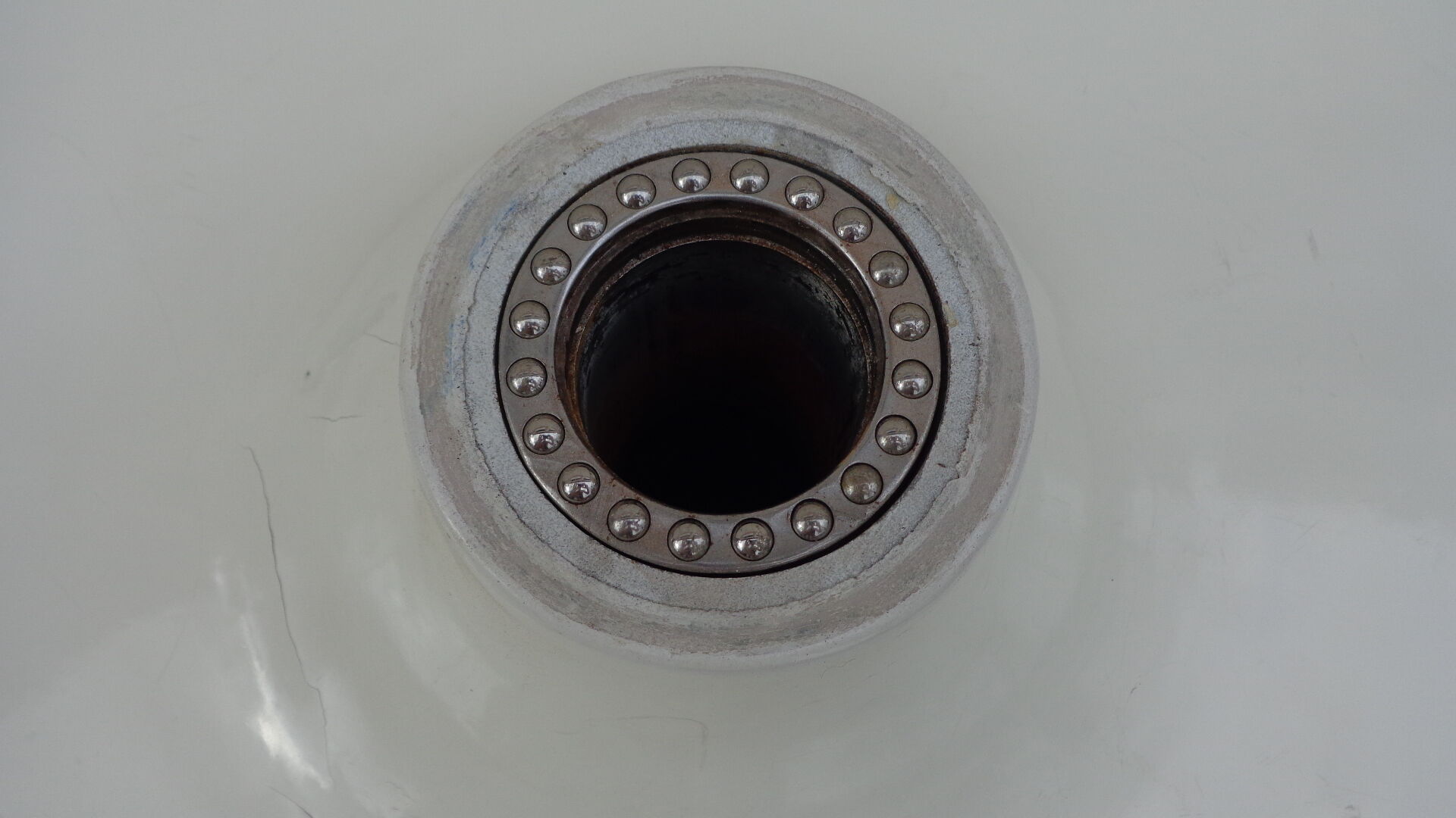 Kare egg chair design 90s