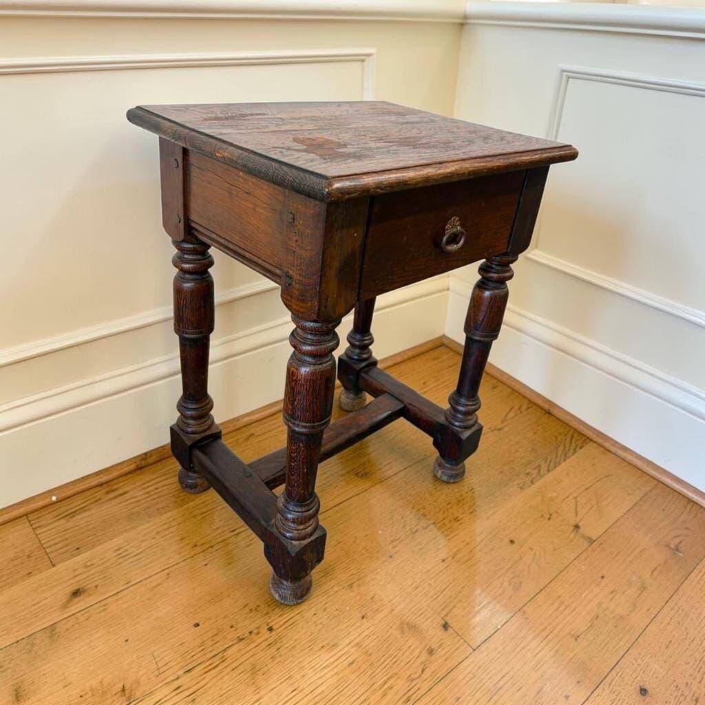 Vintage side table/nightstand for plants