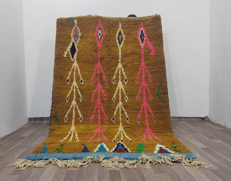 Traditional Moroccan rug 250cm x 150cm