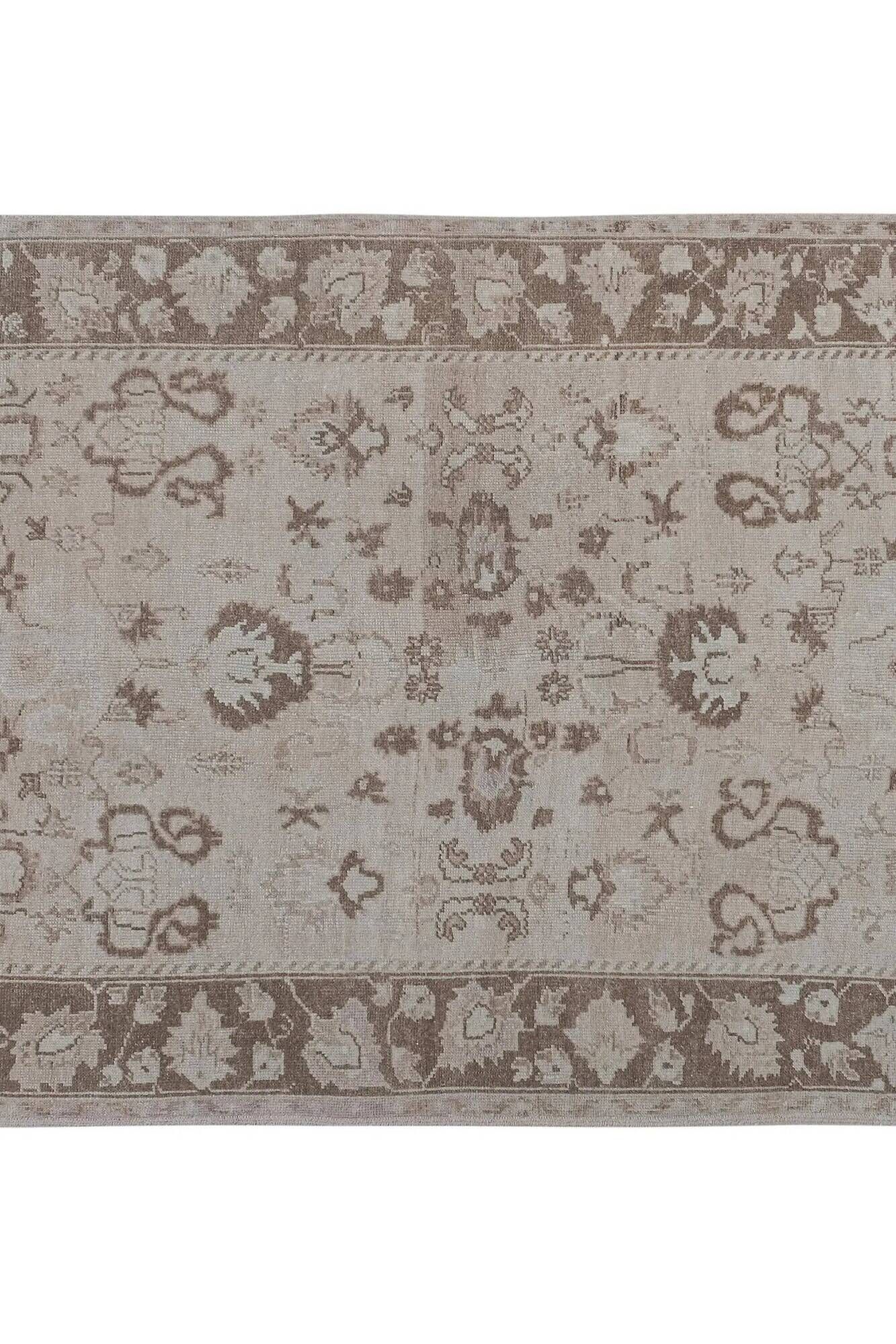 Vintage handmade Turkish rug 135x260 cm
