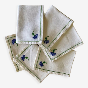 Set of 6 hand embroidered napkins cornflower - 45x48cm - linen
