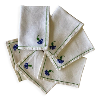 Set of 6 hand embroidered napkins cornflower - 45x48cm - linen