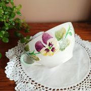 Large slipware cup Thoughts, Choisy le Roi