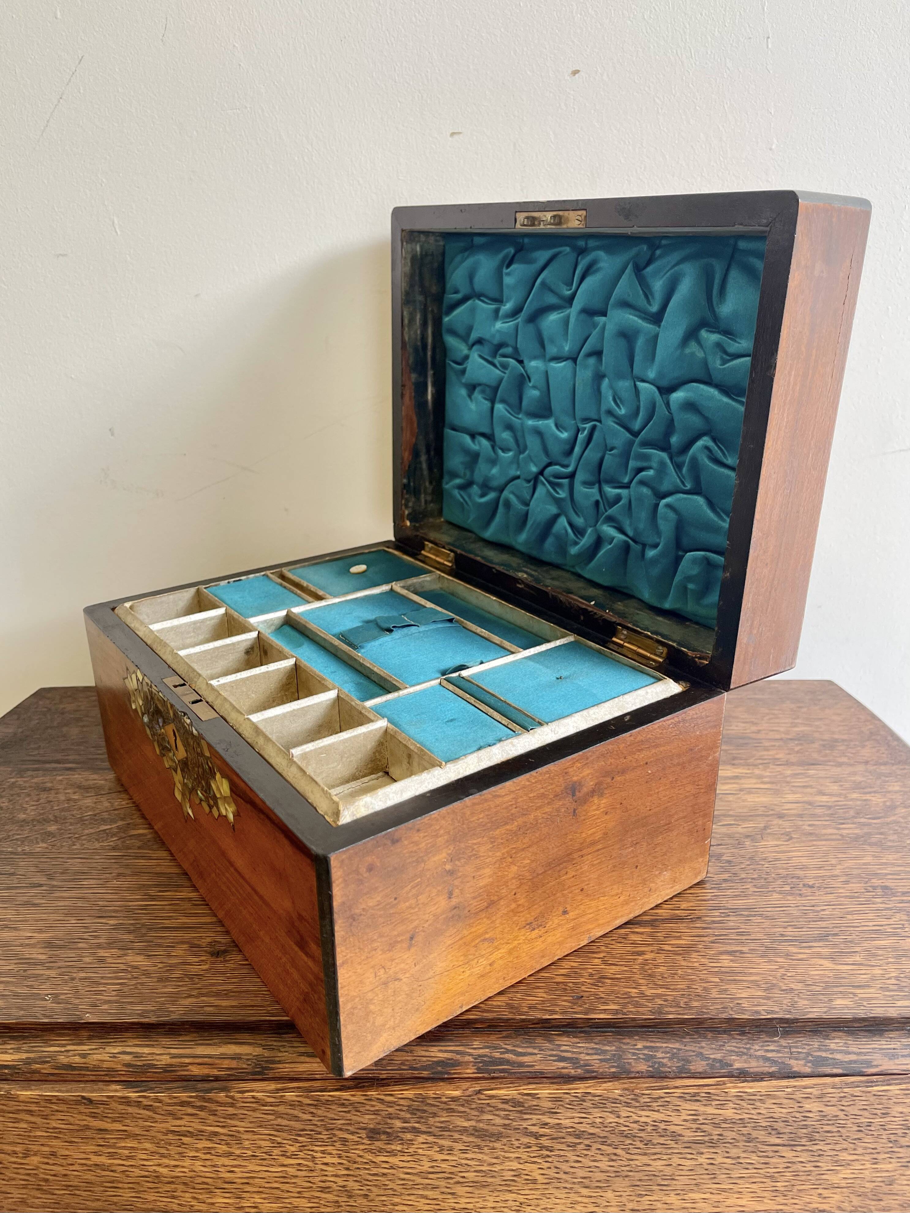 Vintage Wooden Jewellery Box