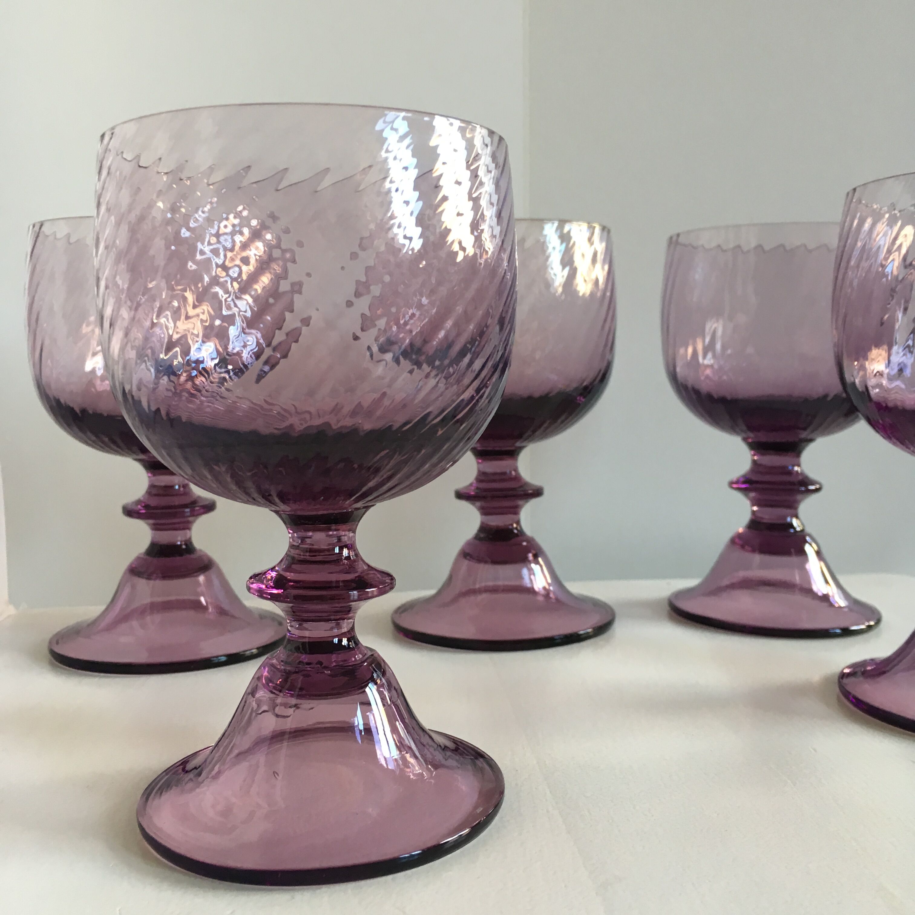 Large glass on purple dyed foot set