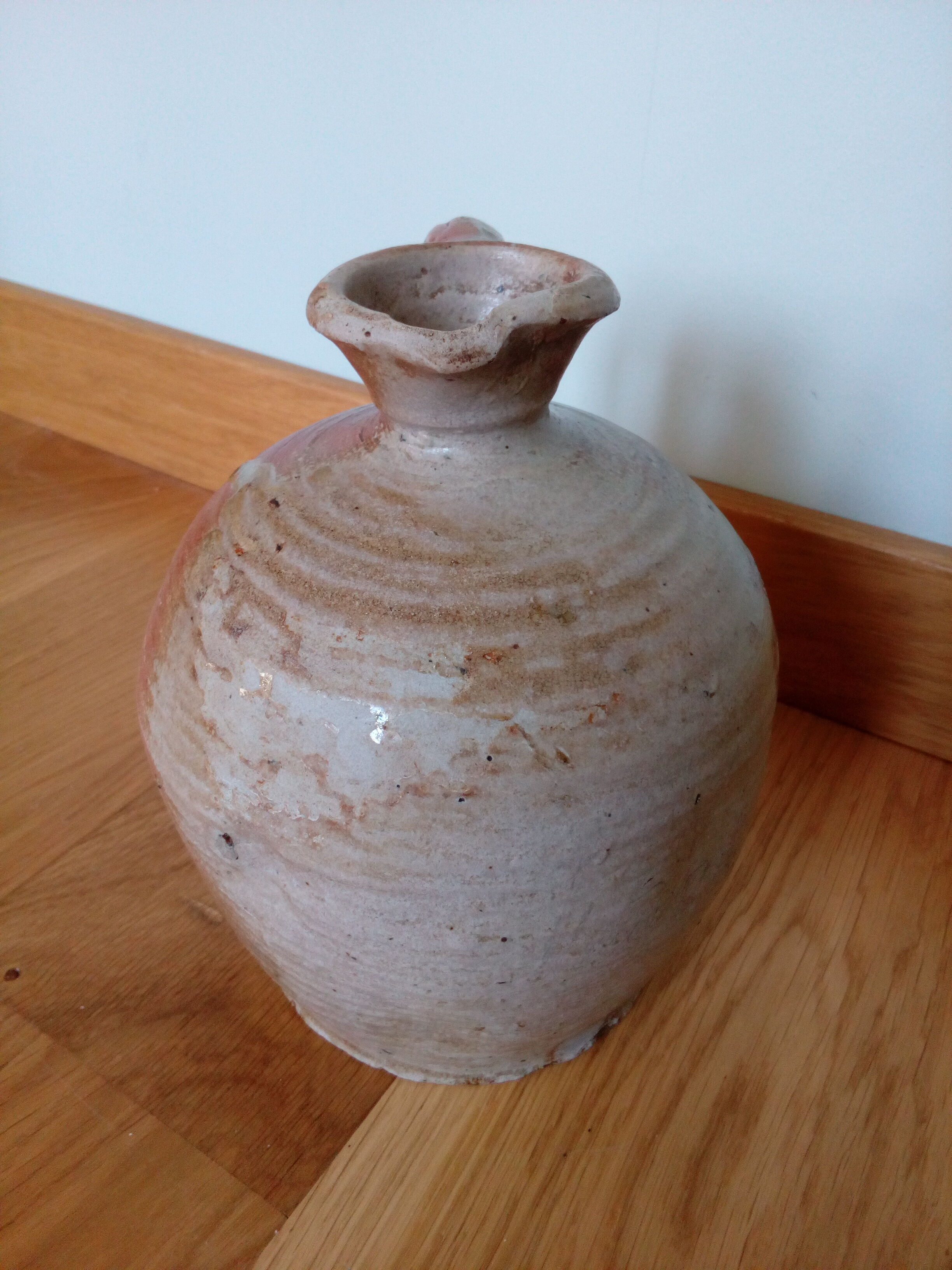 Sandstone pitcher