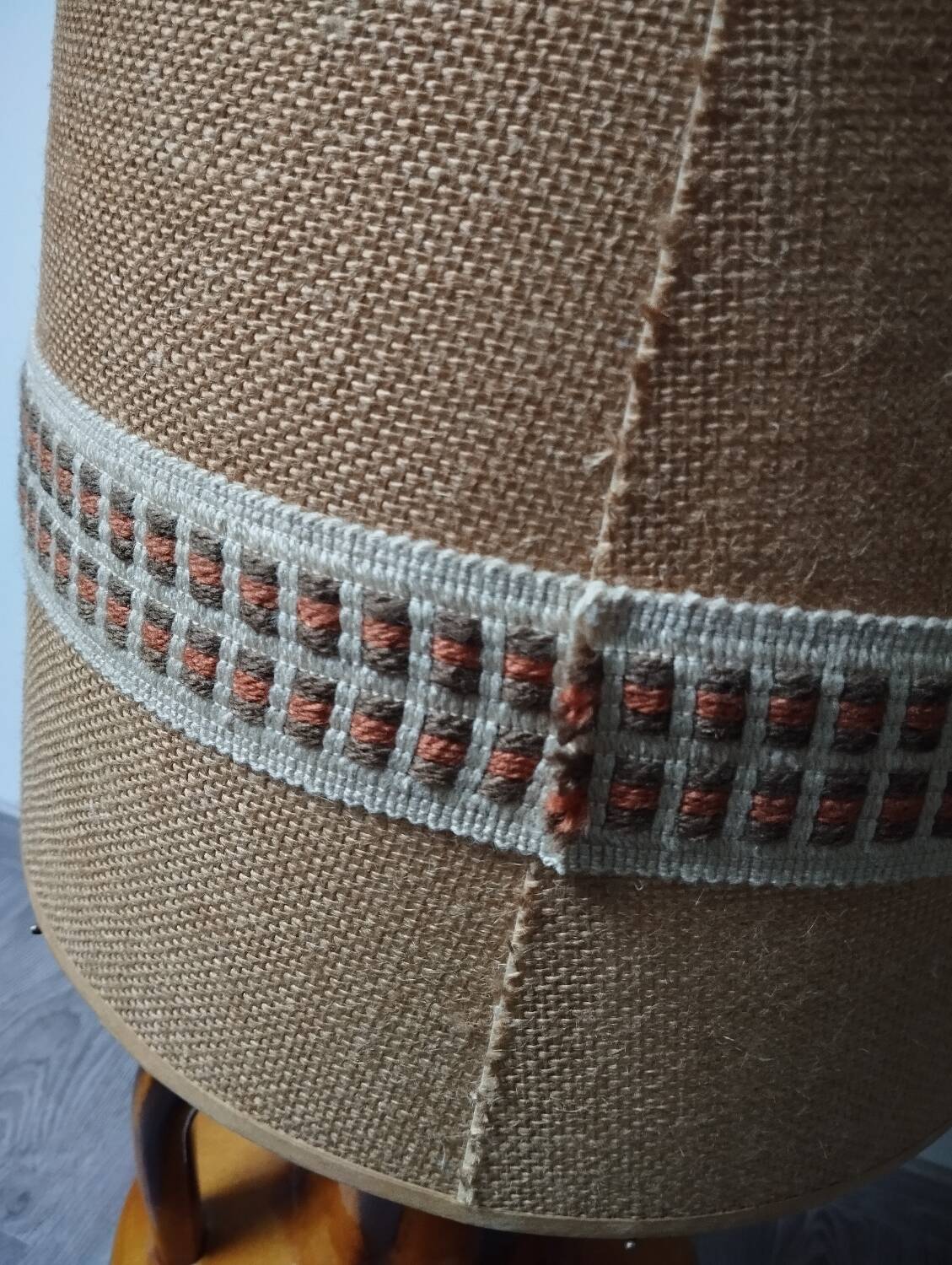 Ceramic foot floor lamp