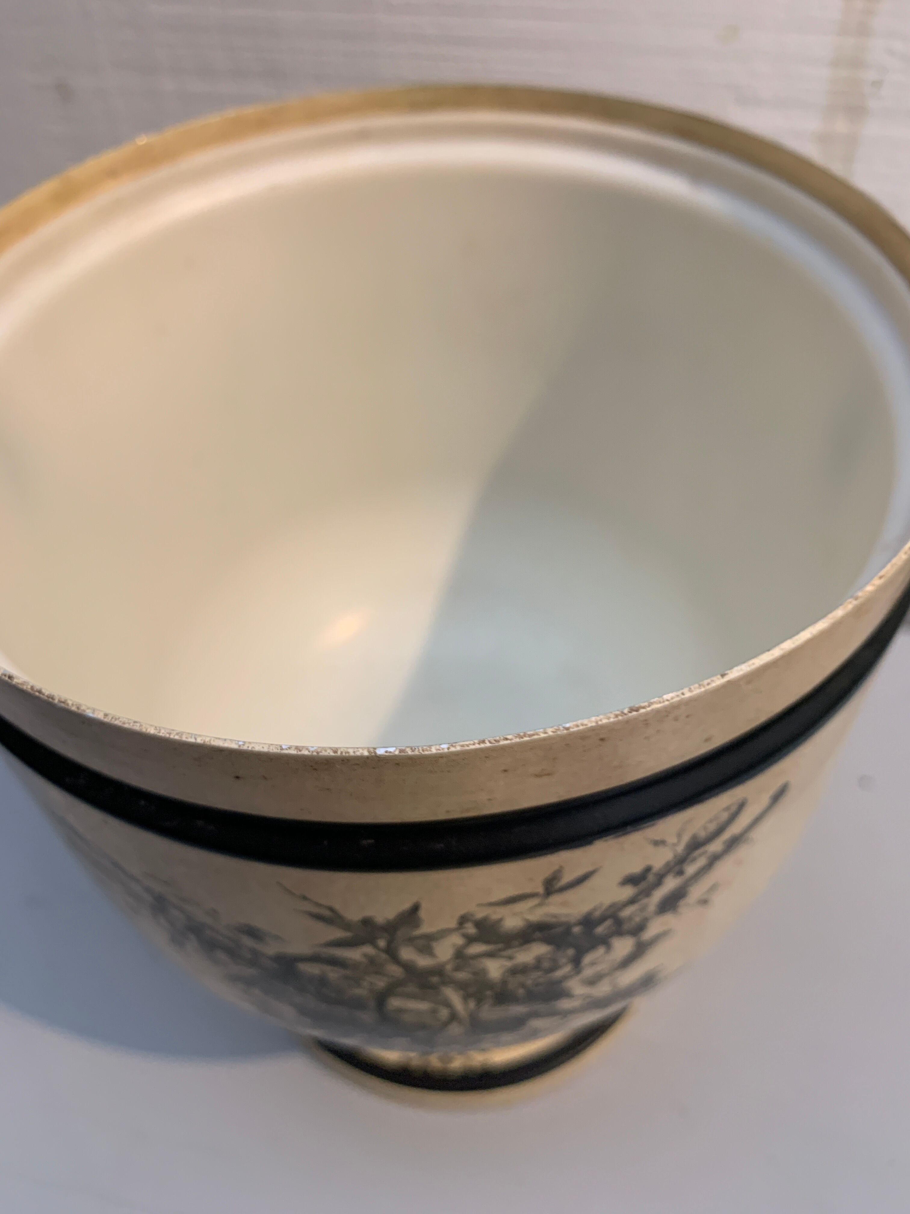 Painted sheet ice bucket