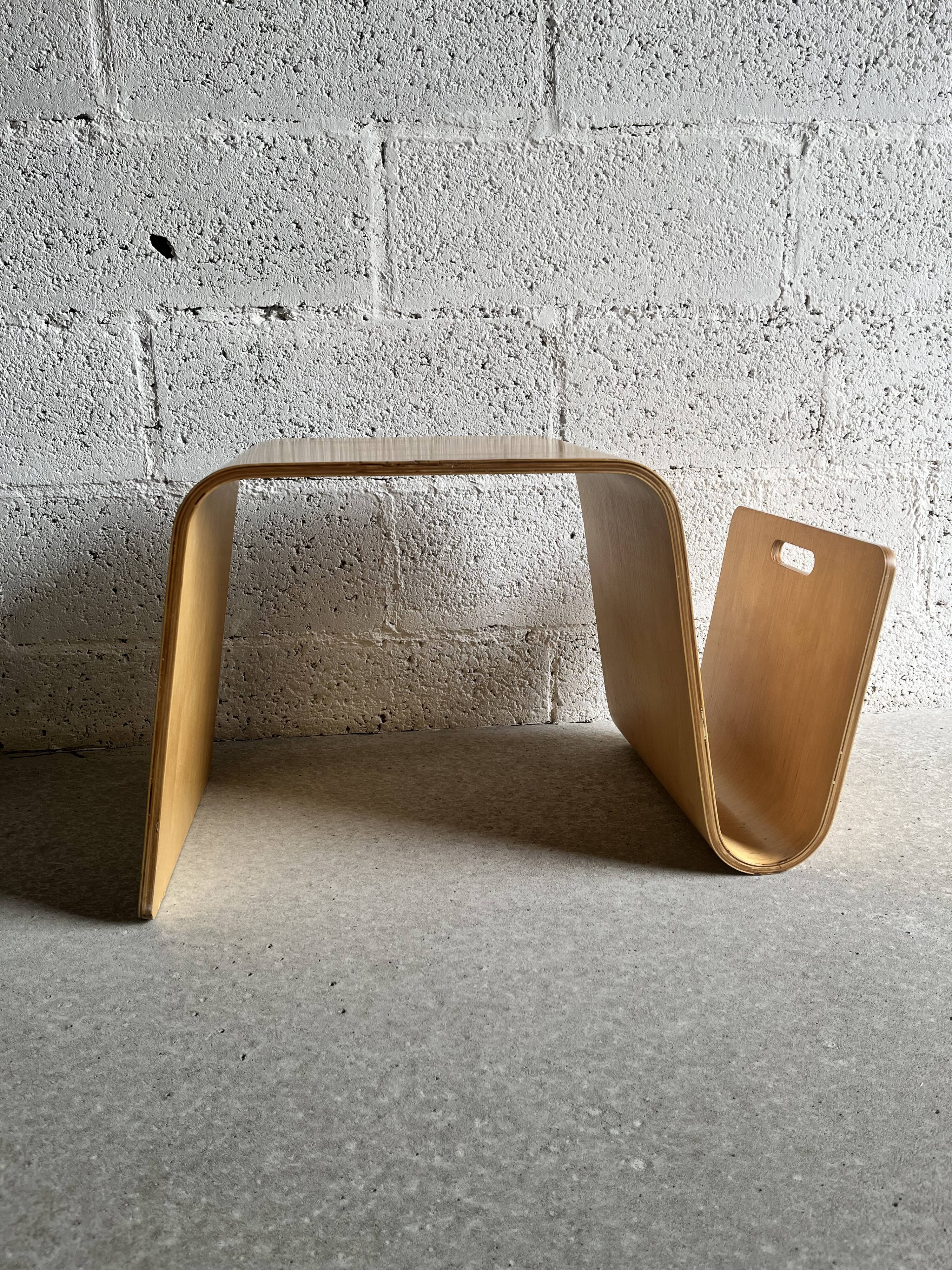 Table basse bout de canapé et porte revues en bois