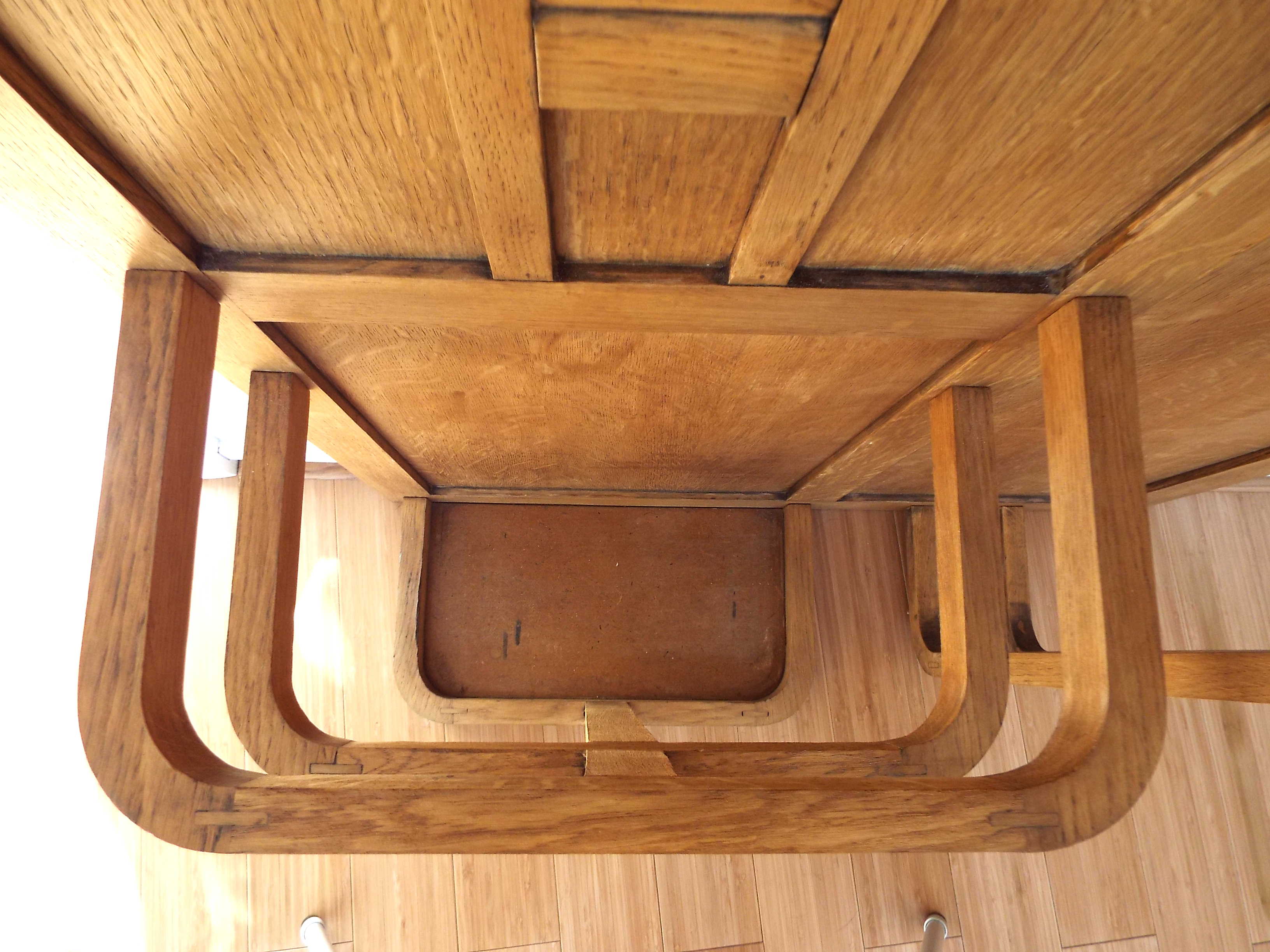 Entrance cloakroom coat rack