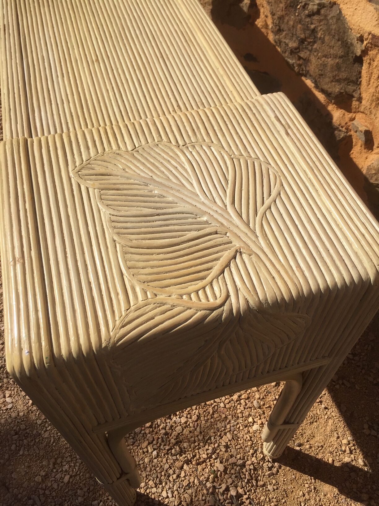 Console wood imitation rattan