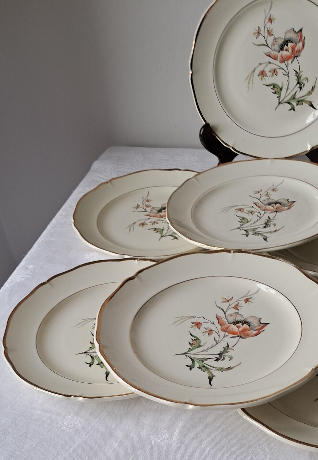 Assiettes à dessert modèle Saverne de St Amand. Années 50-60