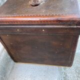 Antique hat trunk in genuine LEATHER