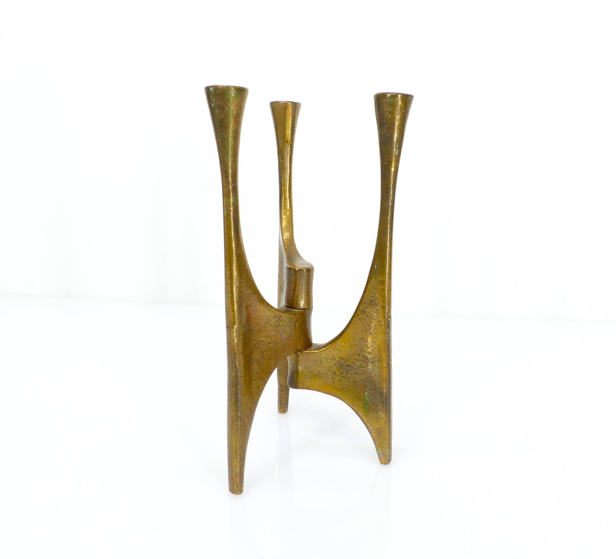 Brutalist tripod chandelier in bronze, Michael Harjes, Germany, 1960.