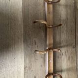 Tuna coat rack