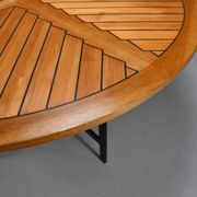 Table à manger ronde par Olle Pira. Années 1970, Suède.