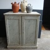 Marble effect buffet