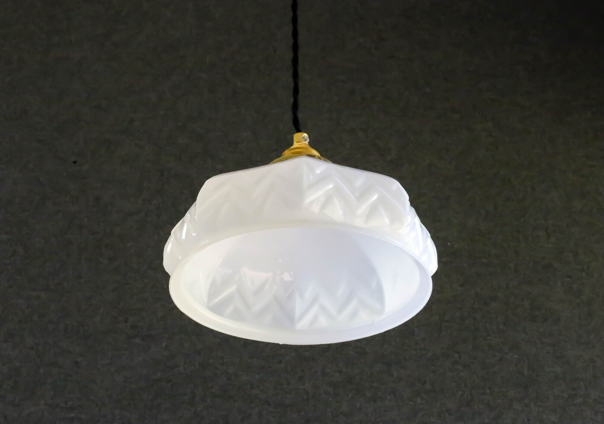 Old French suspension in white glass - kintsugi repair on top