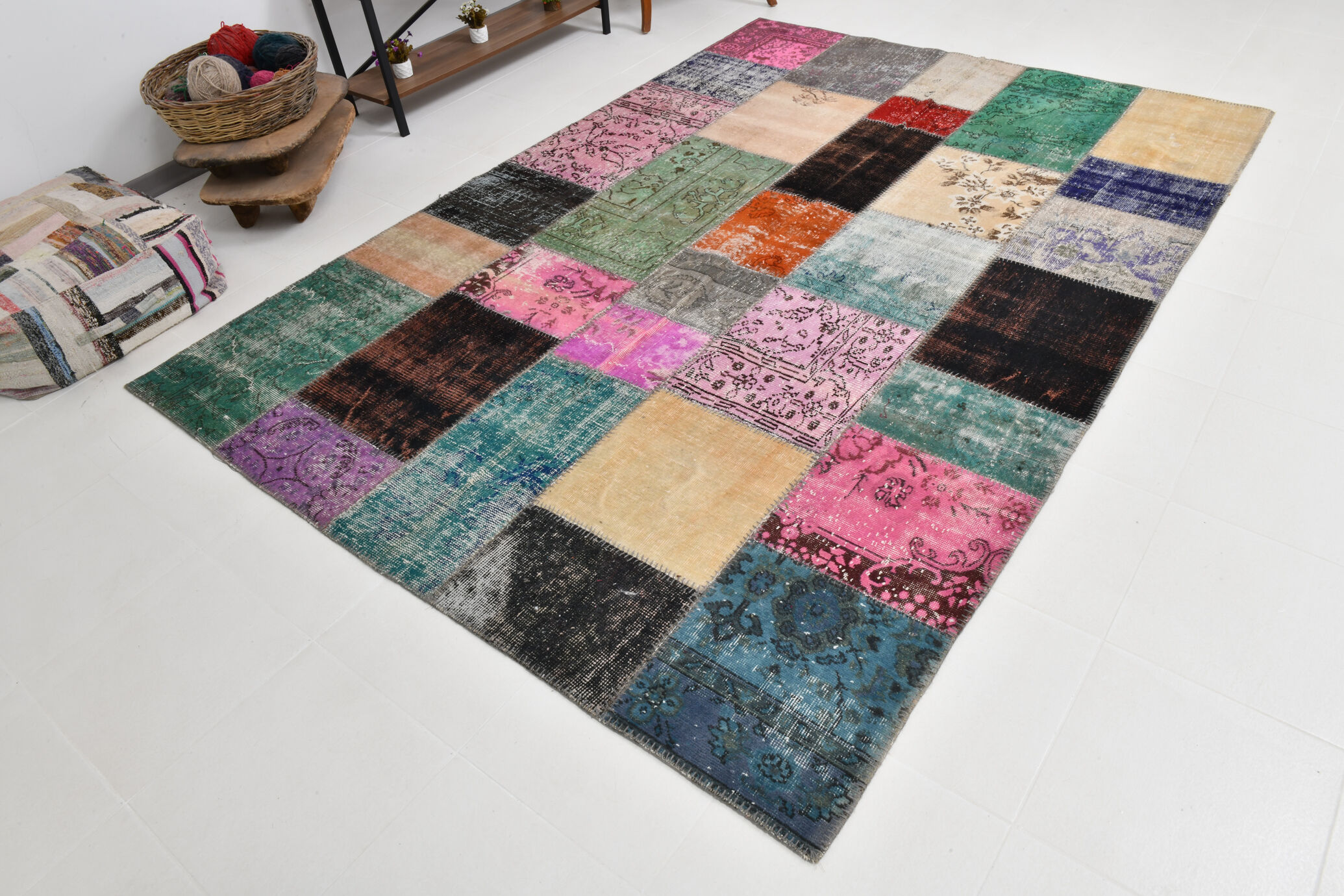 Distressed multicolor turkish rug 299x209 cm