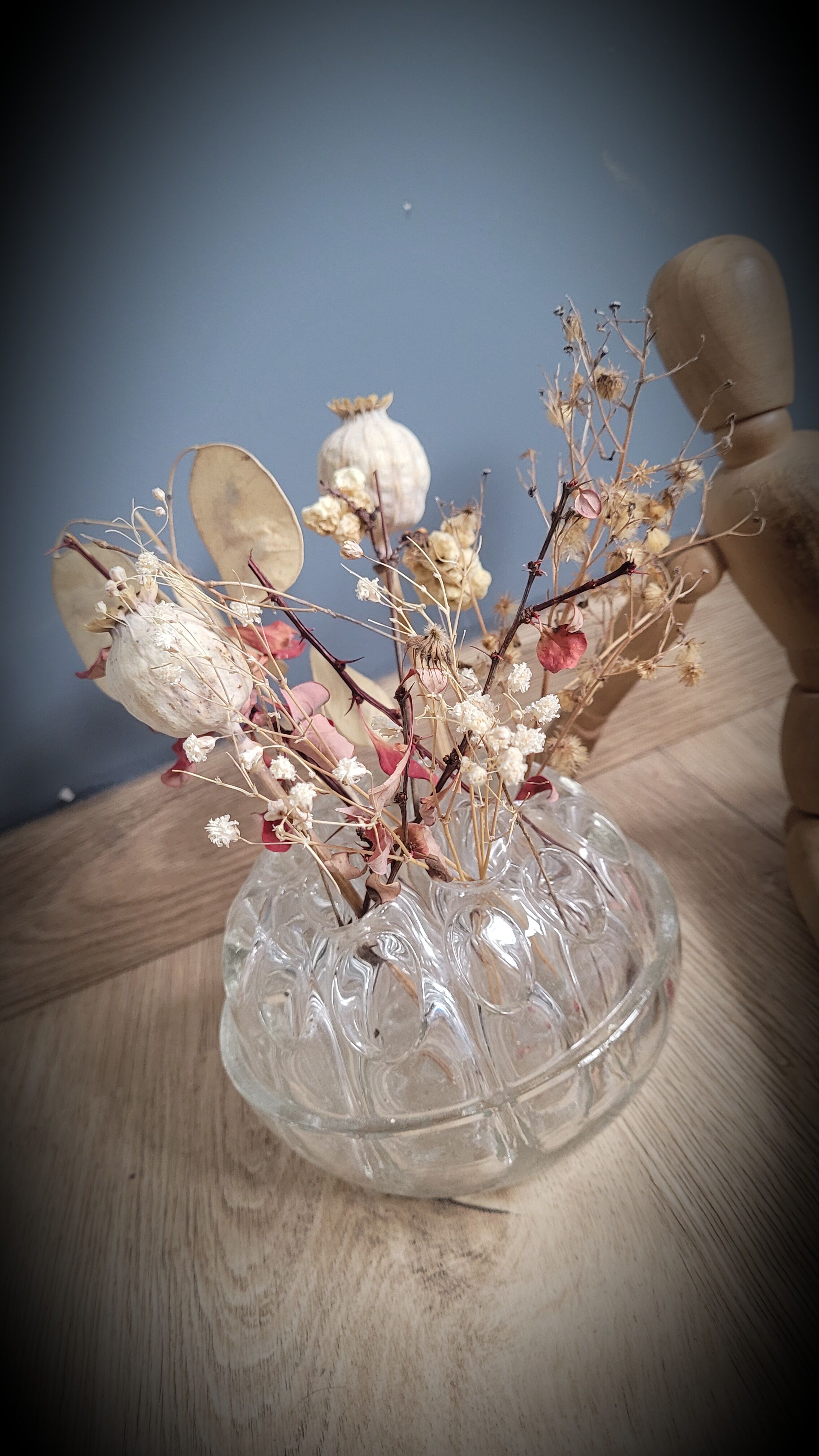 Flower spike 19 holes