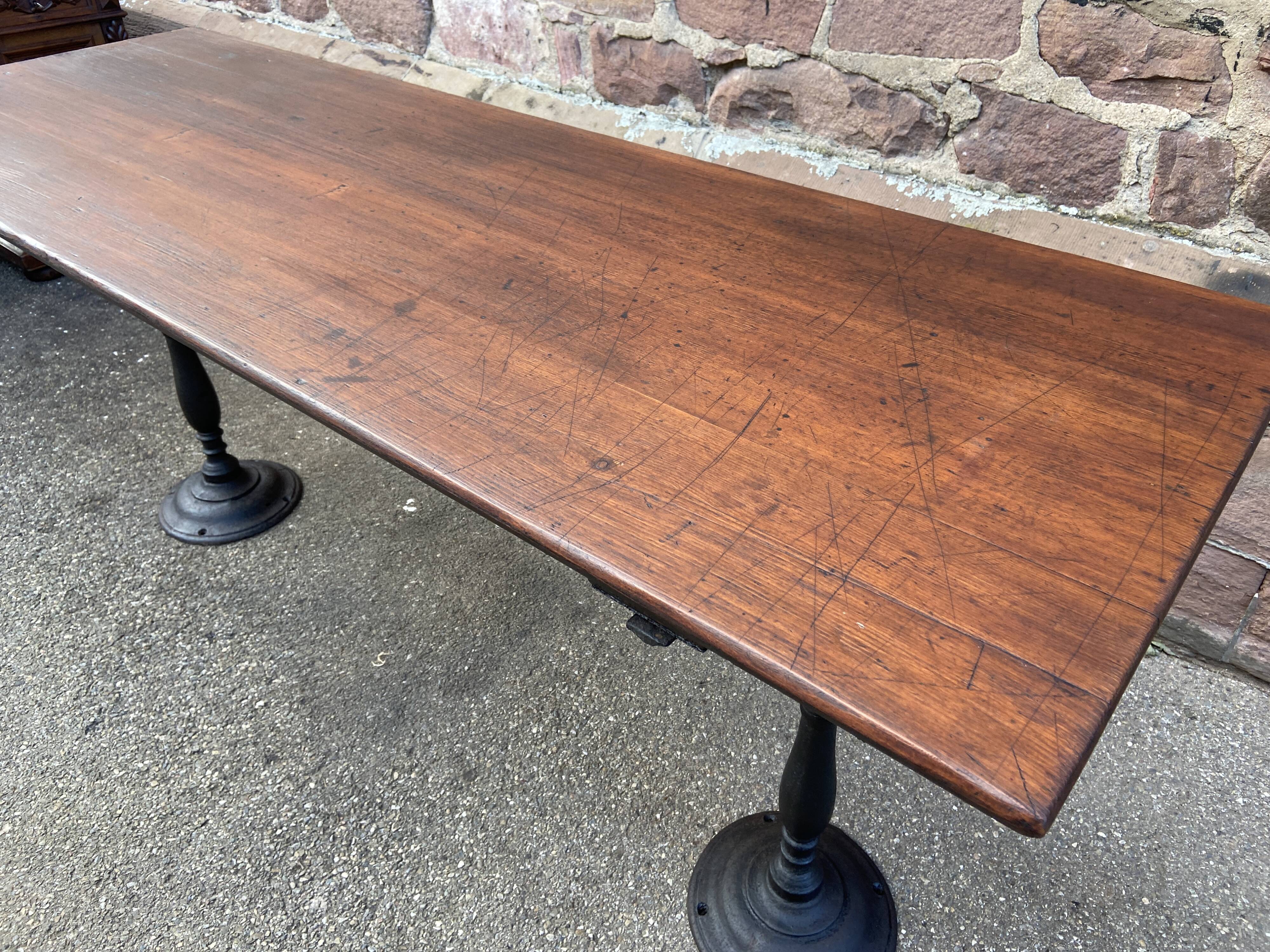 Café table bistro vintage brasserie 1890-1910 cast iron & fir