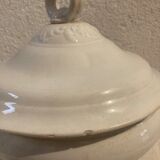 19th century tureen of Montereau