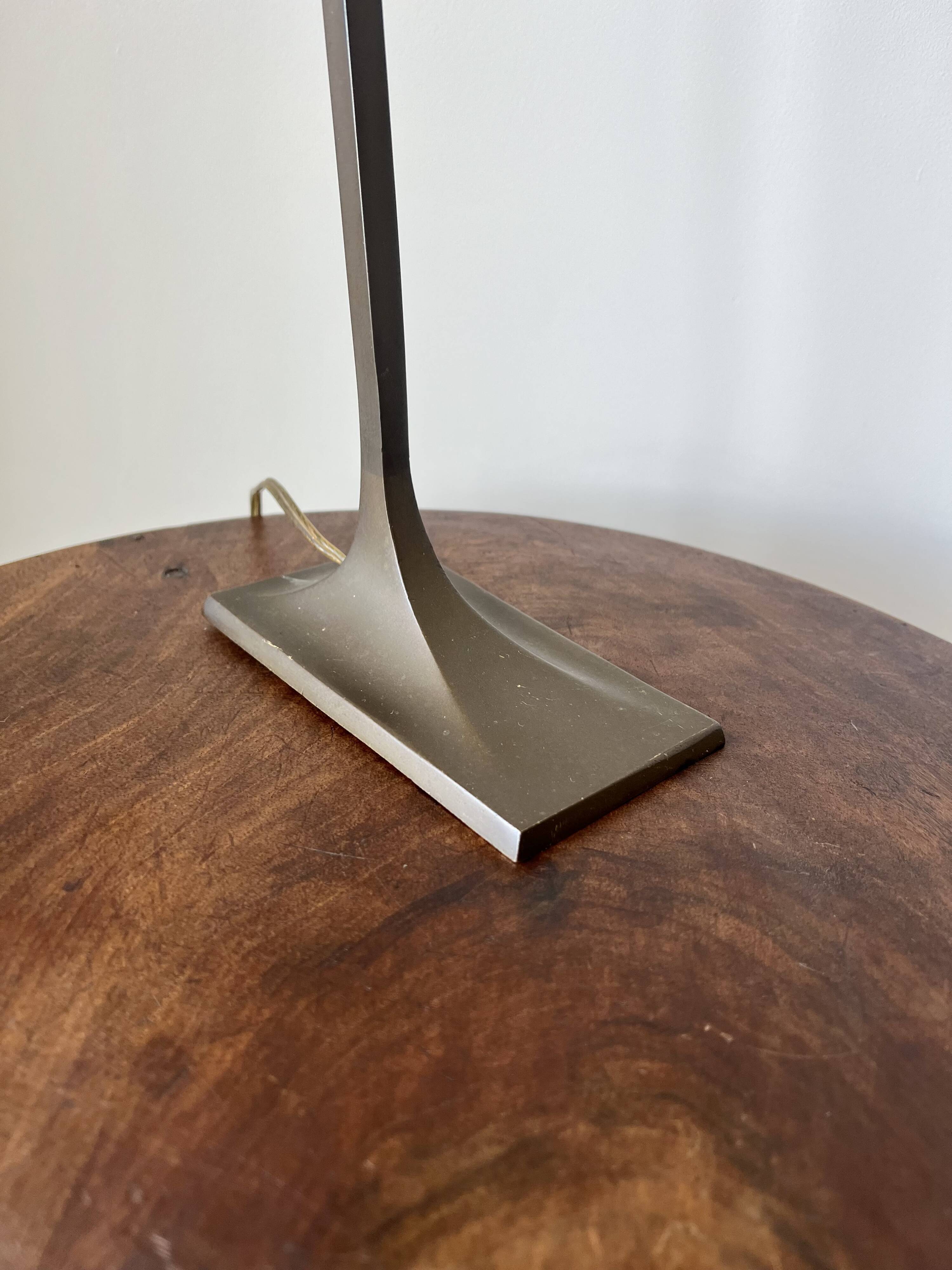 Art Deco brass table lamp, early 20th Century