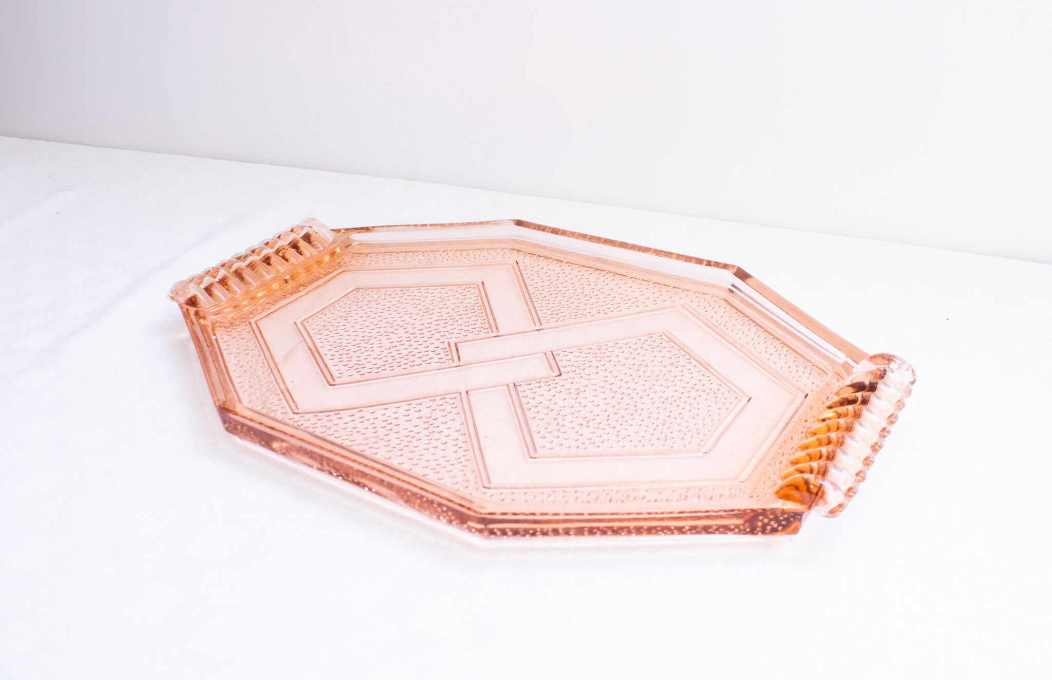 Art deco tray in pink glass